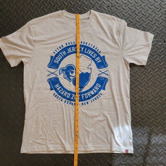 Seton Hall Pirates Basketball Graphic Tee Shirt by RSVLTS, Gray, Medium, NWT - Picture 5 of 12